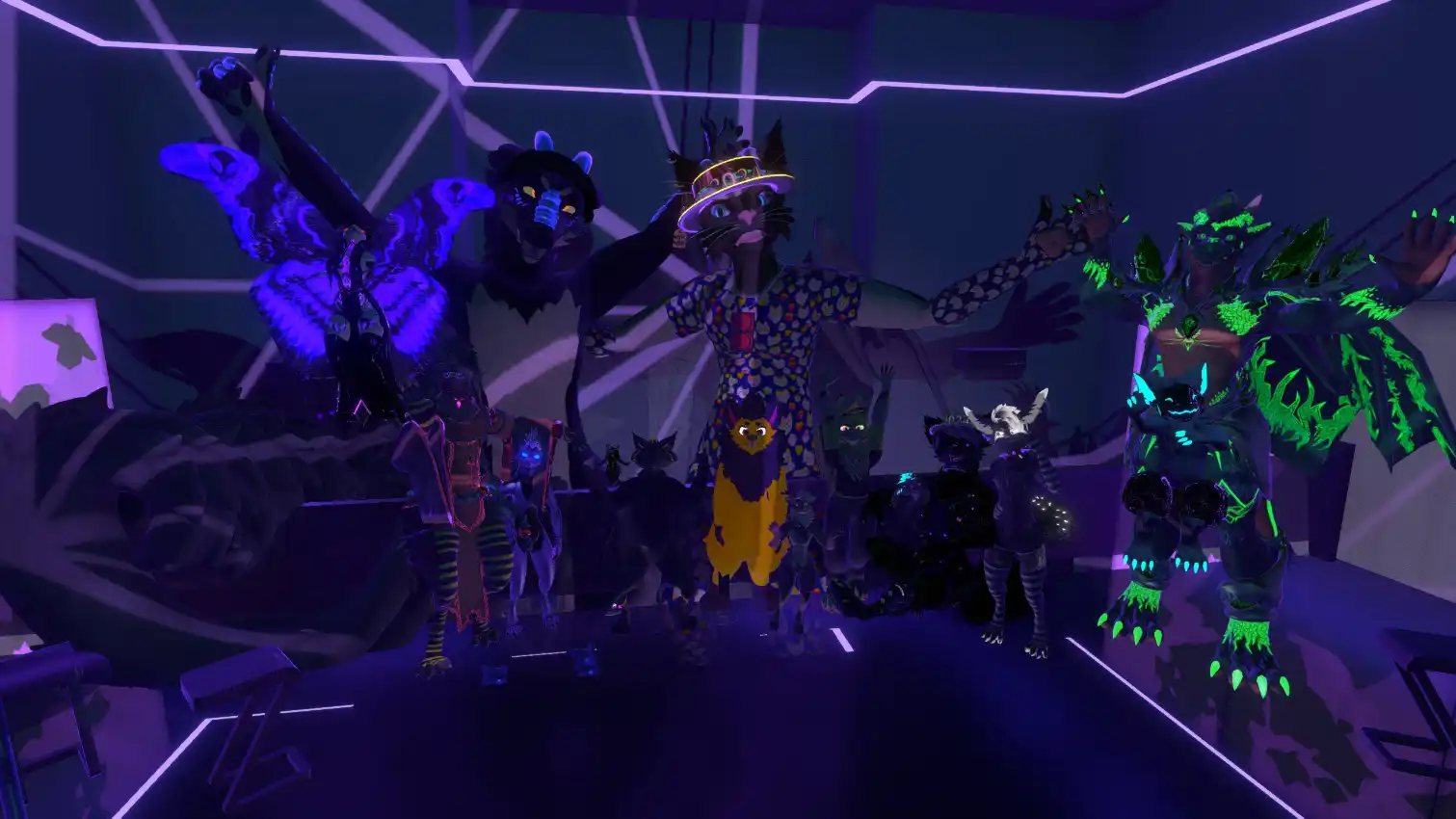 Group picture of the new years eve showing a dozen of users.